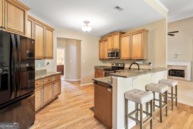 137 Martins Pond Road, Newnan, GA 30263