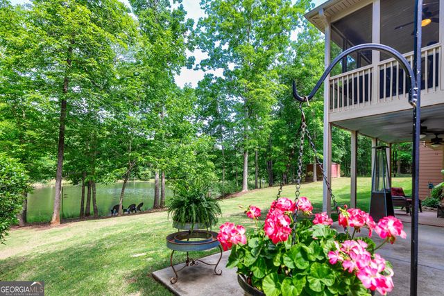 137 Martins Pond Road, Newnan, GA 30263
