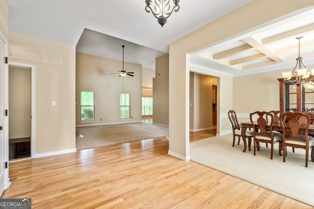 137 Martins Pond Road, Newnan, GA 30263