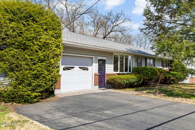 1611 Maple Hill Road, Schodack, NY 12033