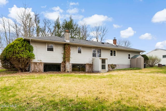 1611 Maple Hill Road, Schodack, NY 12033