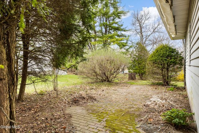 1611 Maple Hill Road, Schodack, NY 12033
