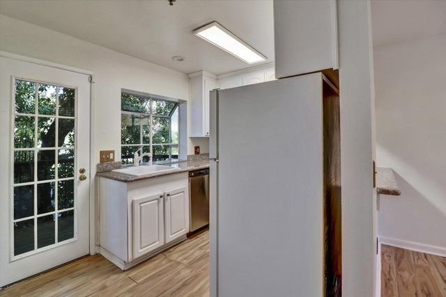 1971 Bonifacio St 3, Concord, CA 94520