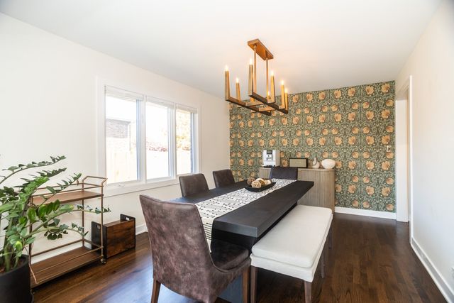 3240 Pitcher Drive, Darien, IL 60561