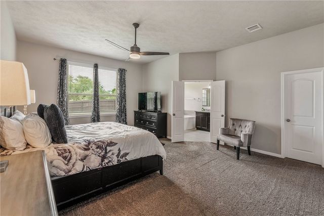 4106 Bridgewood Court, College Station, TX 77845