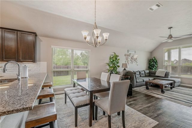 4106 Bridgewood Court, College Station, TX 77845