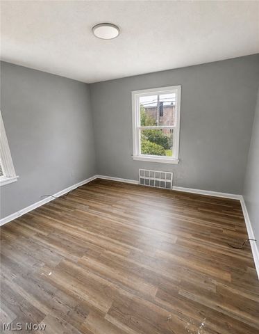 4197 E 160th Street, Cleveland, OH 44128