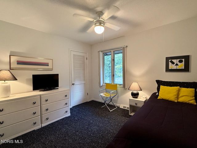 6809 Gaines Mill Drive, Sylvania, OH 43560