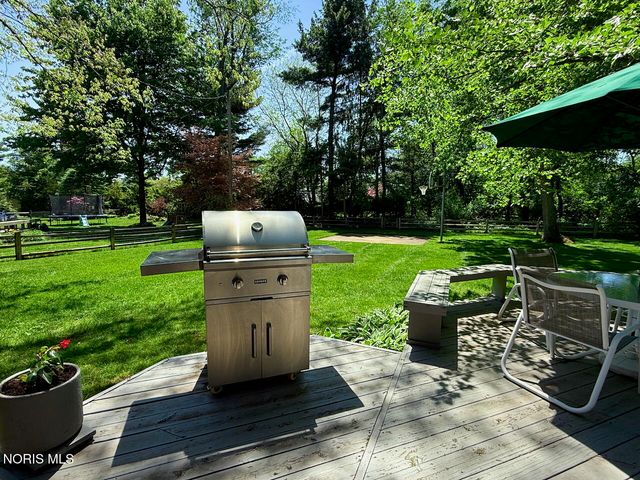 6809 Gaines Mill Drive, Sylvania, OH 43560