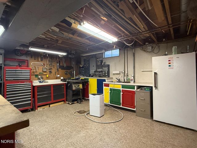 6809 Gaines Mill Drive, Sylvania, OH 43560