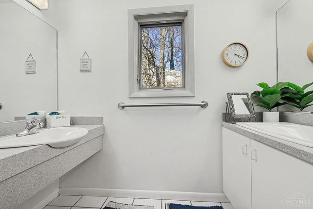 396 Probasco Street, Cincinnati, OH 45220