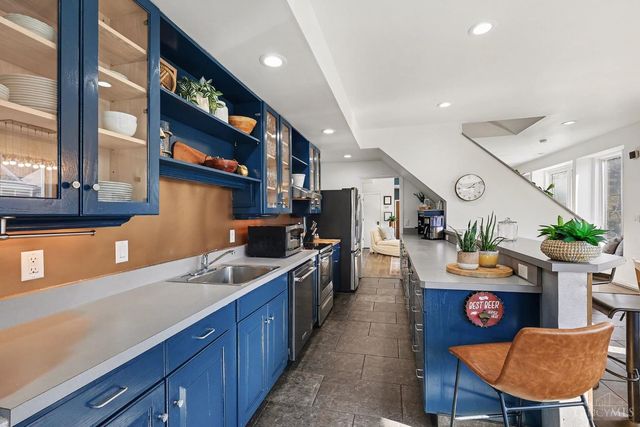 396 Probasco Street, Cincinnati, OH 45220