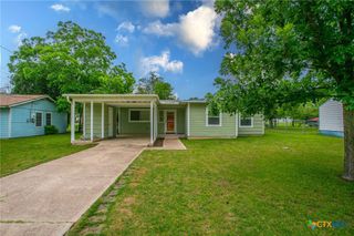 102 Circle Drive, Belton, TX 76513