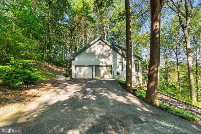 2 BRIARWOOD CT, Landenberg, PA 19350