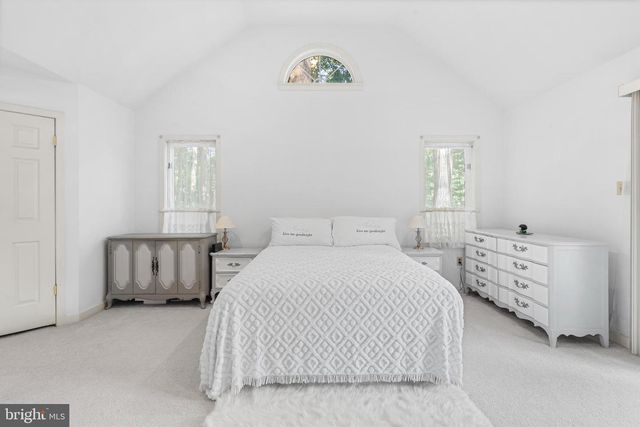 2 BRIARWOOD CT, Landenberg, PA 19350