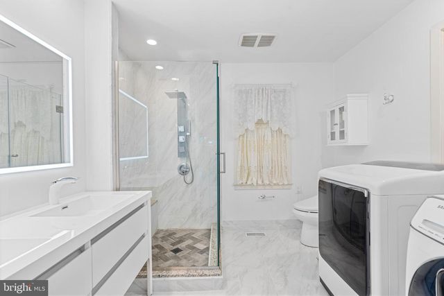 2 BRIARWOOD CT, Landenberg, PA 19350