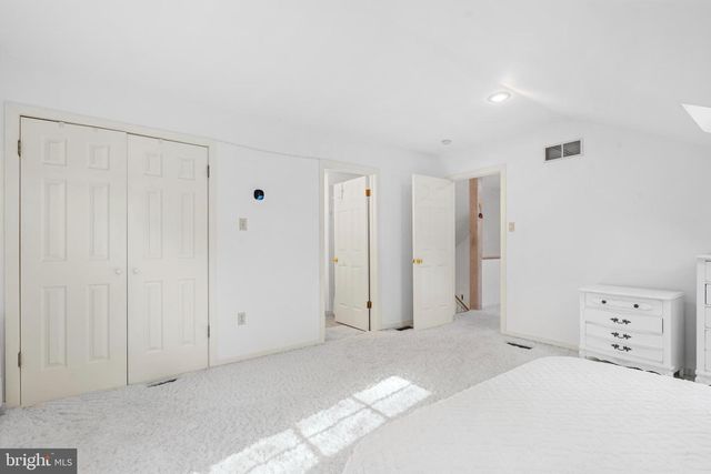 2 BRIARWOOD CT, Landenberg, PA 19350