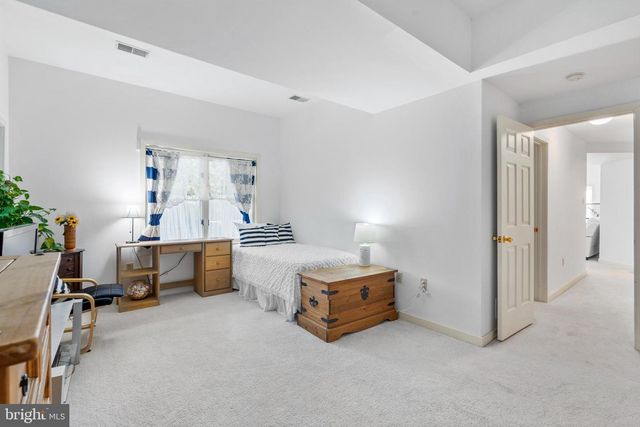 2 BRIARWOOD CT, Landenberg, PA 19350