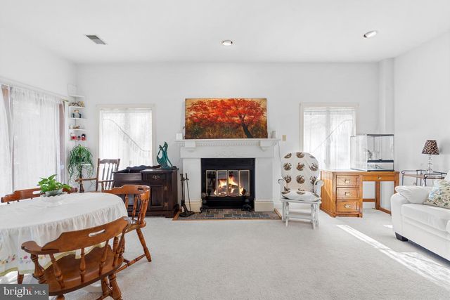 2 BRIARWOOD CT, Landenberg, PA 19350