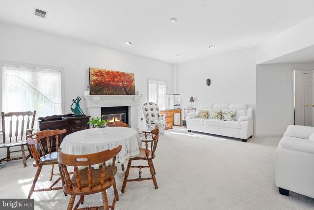 2 BRIARWOOD CT, Landenberg, PA 19350