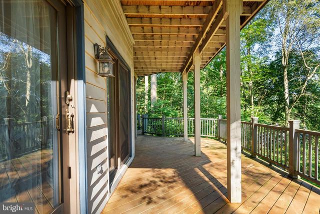 2 BRIARWOOD CT, Landenberg, PA 19350