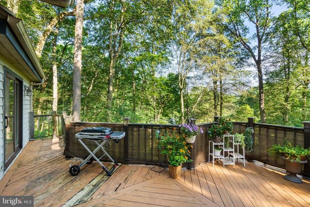 2 BRIARWOOD CT, Landenberg, PA 19350