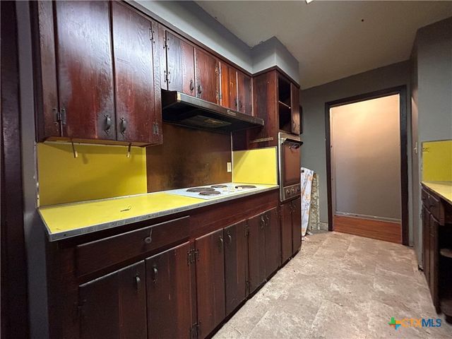 2012 Leon Drive, Port Lavaca, TX 77979