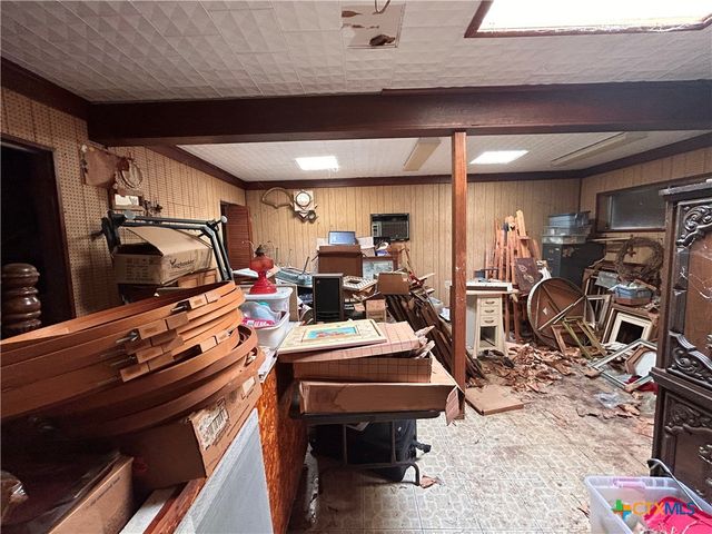 2012 Leon Drive, Port Lavaca, TX 77979