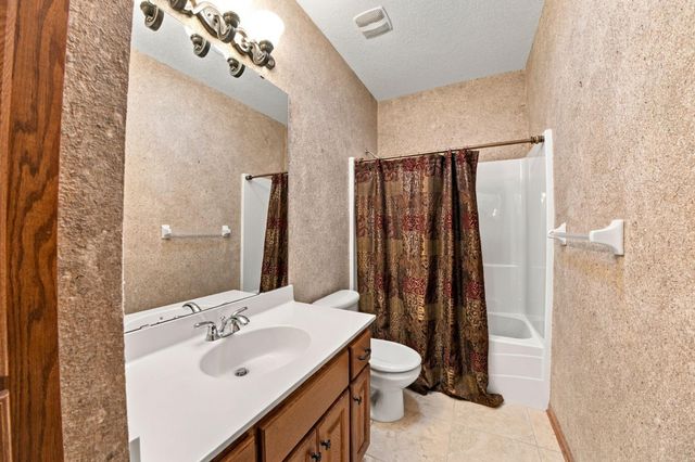 10324 Xylite Street NE, Blaine, MN 55449