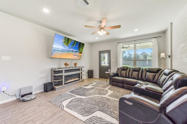 10703 Catclaw Court, Tomball, TX 77375