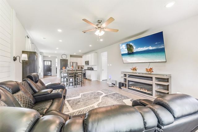 10703 Catclaw Court, Tomball, TX 77375