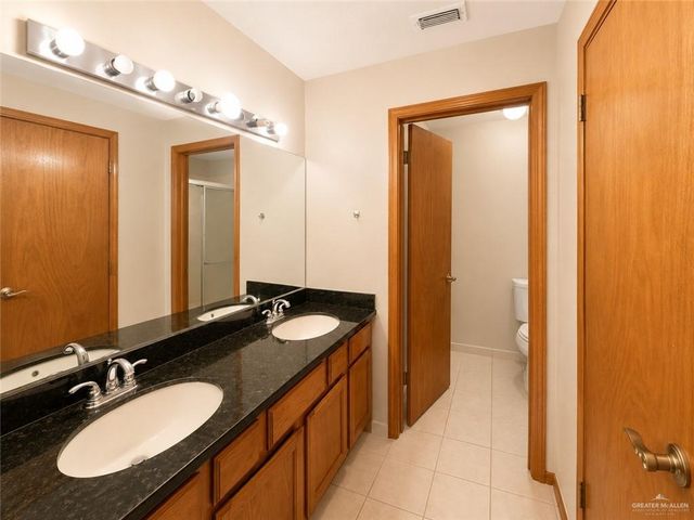 301 E La Vista Avenue 49, Mcallen, TX 78501