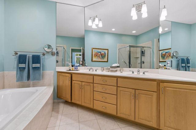 5329 Ashcroft Road, Minnetonka, MN 55345