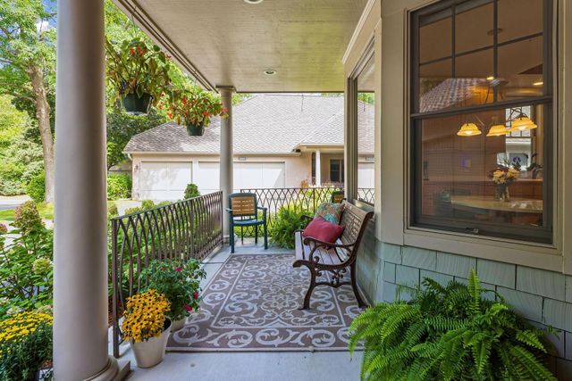 5329 Ashcroft Road, Minnetonka, MN 55345