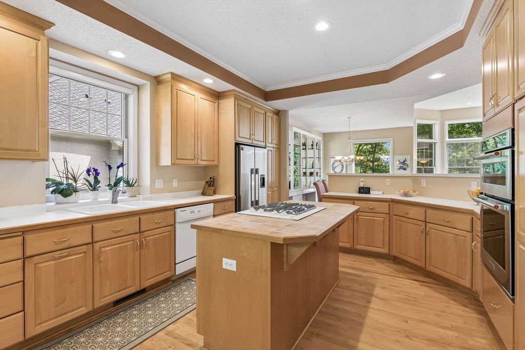 5329 Ashcroft Road, Minnetonka, MN 55345 — photo 3