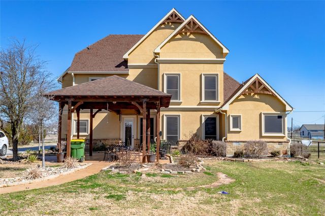 8900 Holly Road, Alvarado, TX 76009