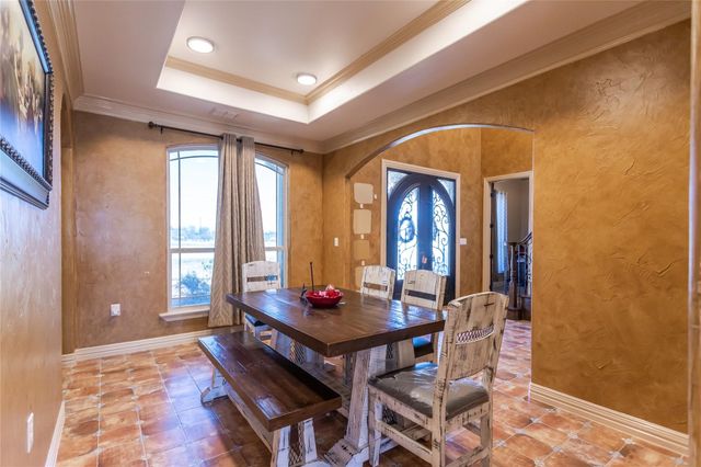 8900 Holly Road, Alvarado, TX 76009