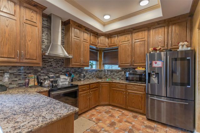 8900 Holly Road, Alvarado, TX 76009