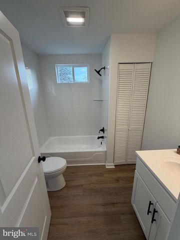 972 S LITTLE CREEK RD, Dover, DE 19901