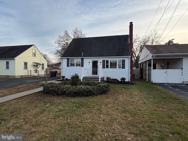 972 S LITTLE CREEK RD, Dover, DE 19901