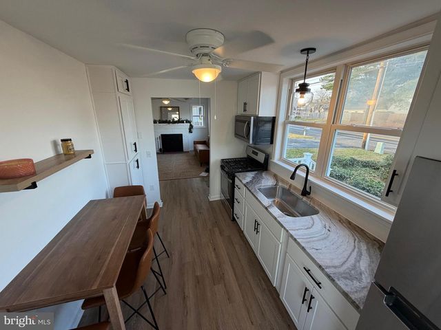 972 S LITTLE CREEK RD, Dover, DE 19901