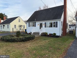 972 S LITTLE CREEK RD, Dover, DE 19901