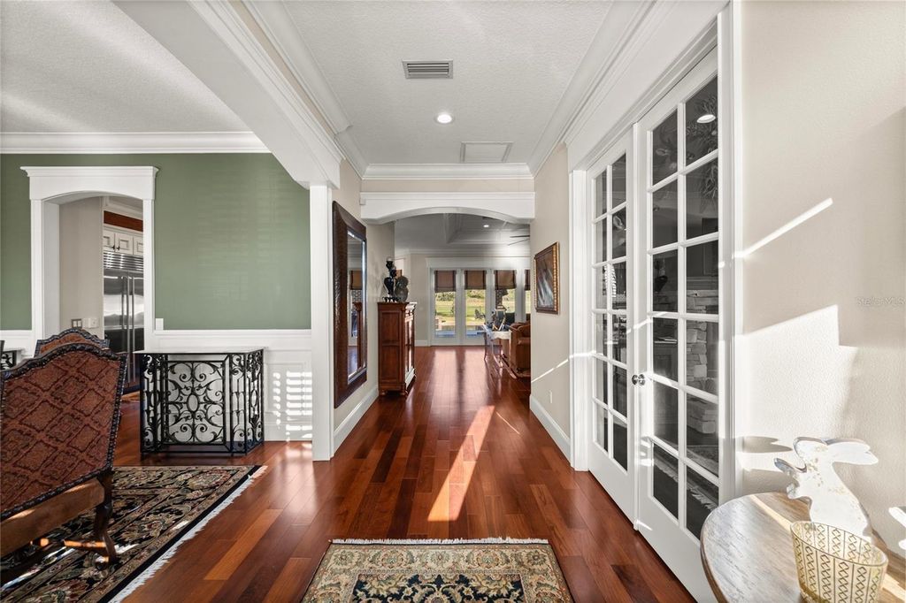 Image 15 of property listing at 8064 SE 15TH COURT, Ocala, FL 34480