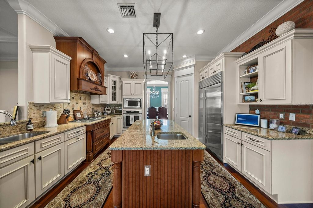 Image 21 of property listing at 8064 SE 15TH COURT, Ocala, FL 34480