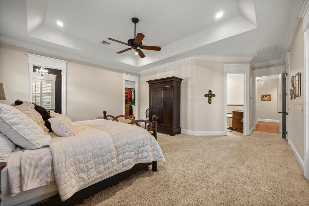 Image 34 of property listing at 8064 SE 15TH COURT, Ocala, FL 34480