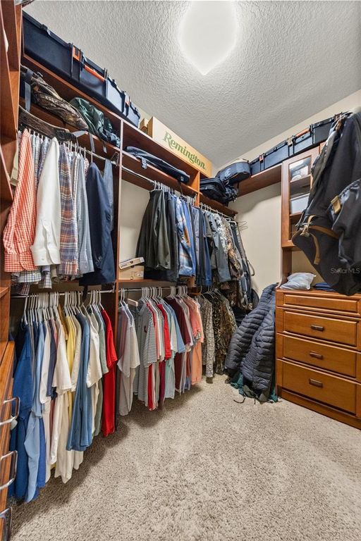 Image 37 of property listing at 8064 SE 15TH COURT, Ocala, FL 34480