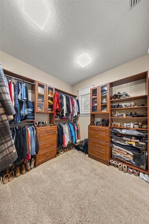 Image 38 of property listing at 8064 SE 15TH COURT, Ocala, FL 34480