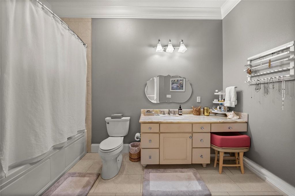 Image 48 of property listing at 8064 SE 15TH COURT, Ocala, FL 34480