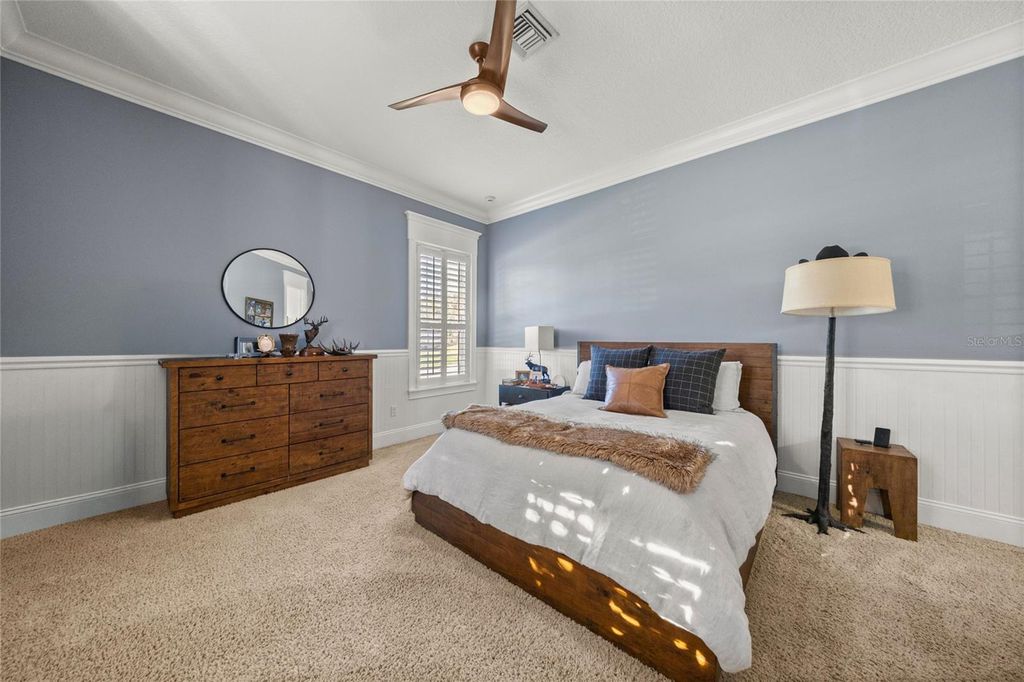 Image 50 of property listing at 8064 SE 15TH COURT, Ocala, FL 34480