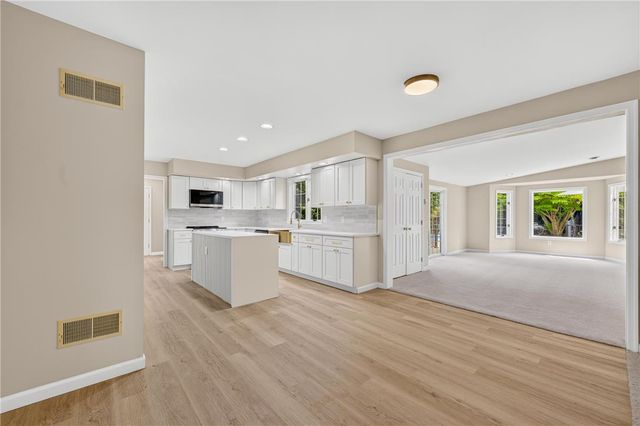 5642 Limeport Road, Emmaus Boro, PA 18049